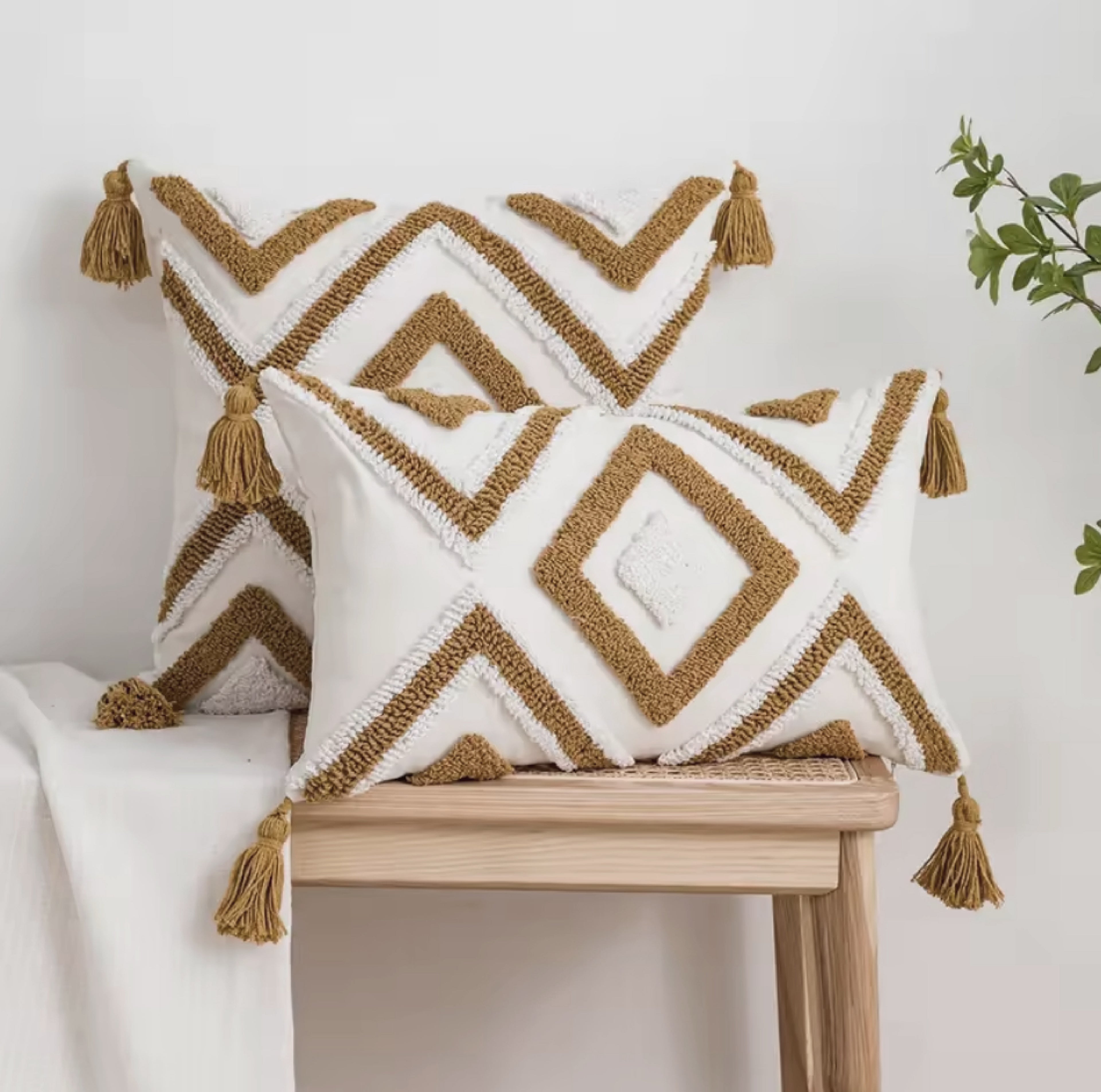 Tassel Tufted Bohemian Pillow